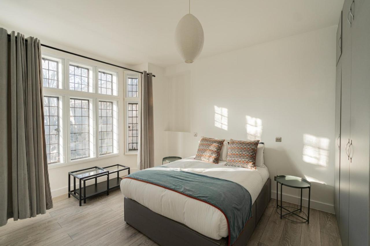 The Apartments Kensington High Street Londra Dış mekan fotoğraf