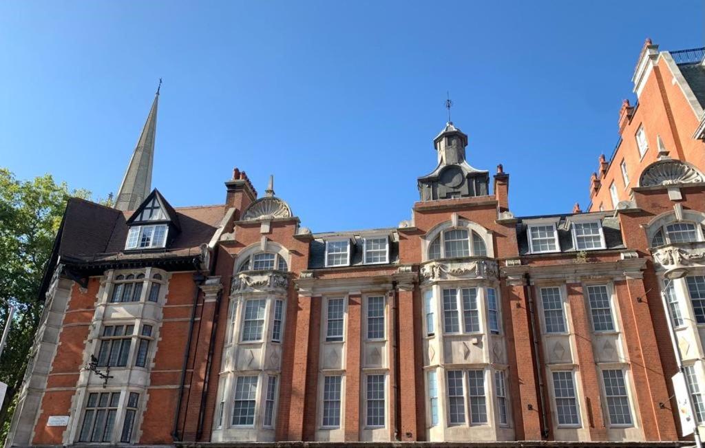 The Apartments Kensington High Street Londra Dış mekan fotoğraf